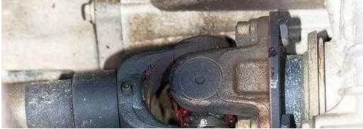 汽車外圍的部件多長時間給加一次潤滑油合適？