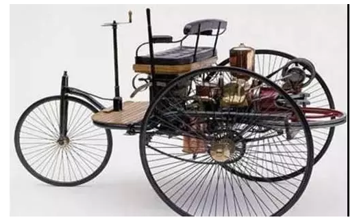 先有潤滑油還是先有汽車